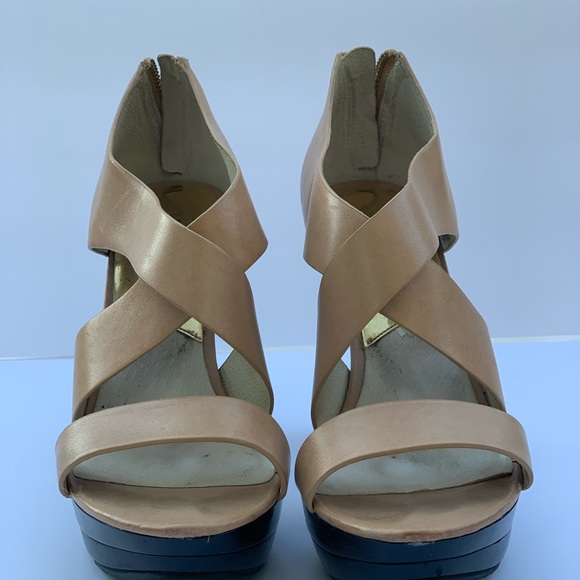 Michael Kors Shoes - Michael Kors two toned Platform Heels